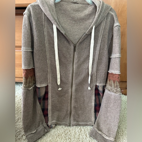 Pol Zip Up Jacket - Picture 1 of 6